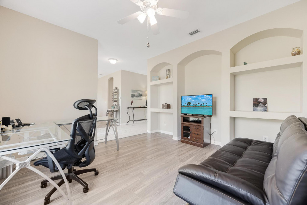 Cape Coral 494