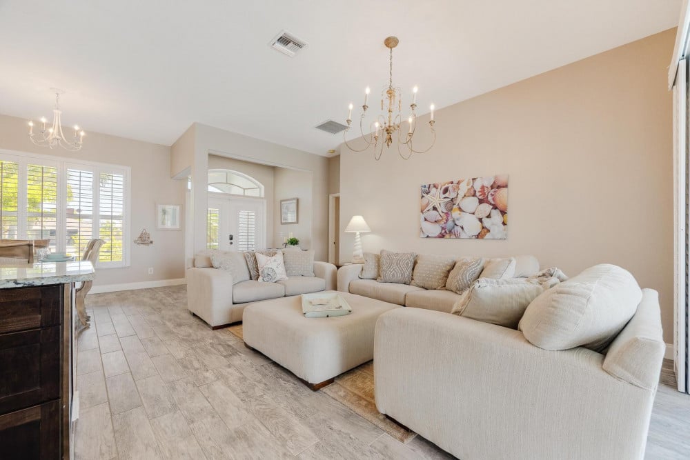 Cape Coral 545