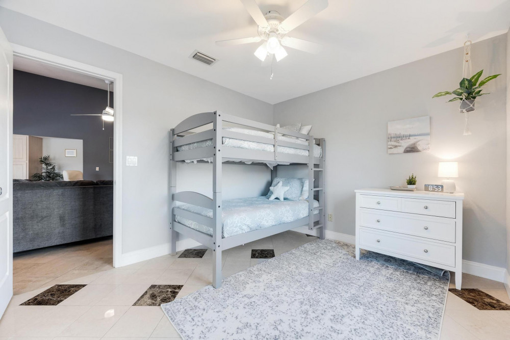 Cape Coral 453