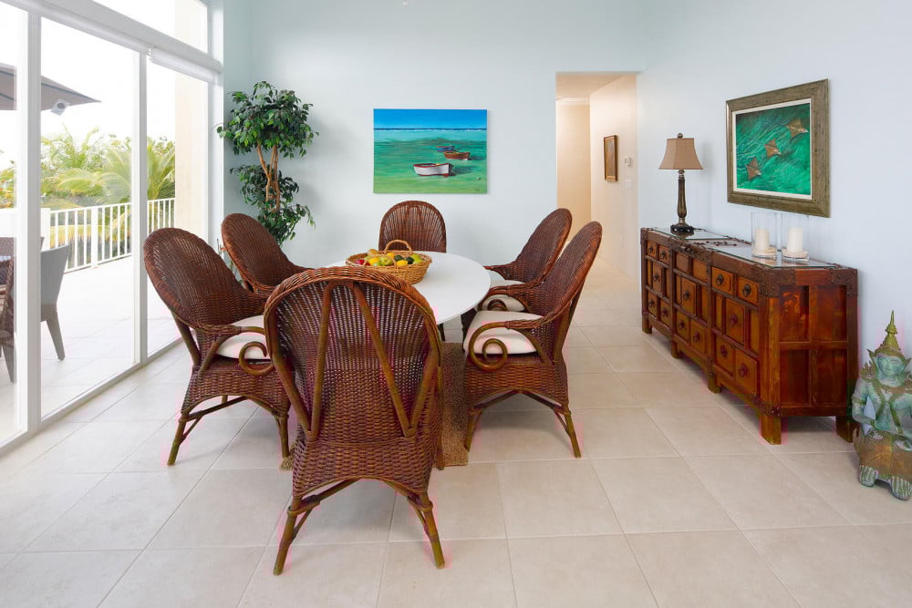 Villa Caymanas