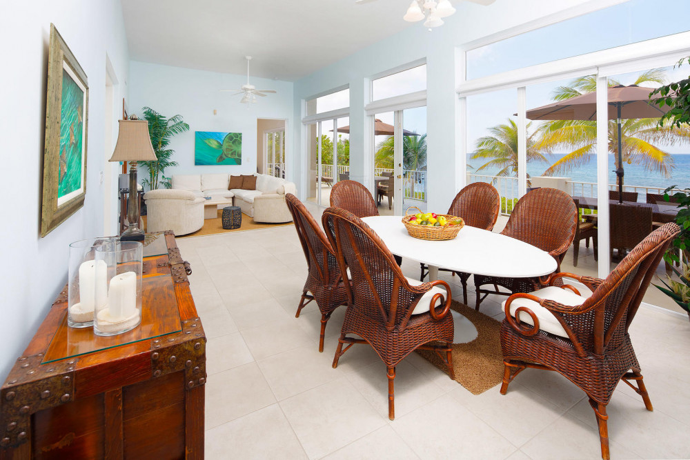 Villa Caymanas