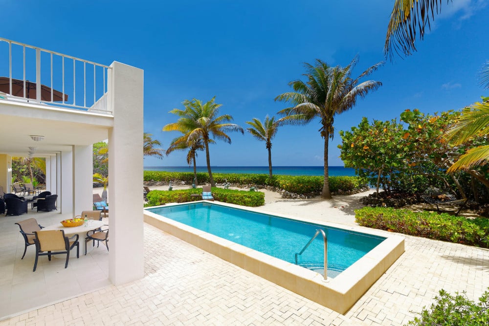 Villa Caymanas