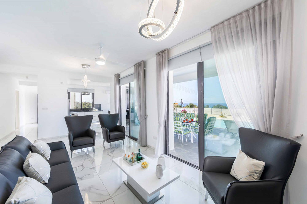 Coral Bay 1