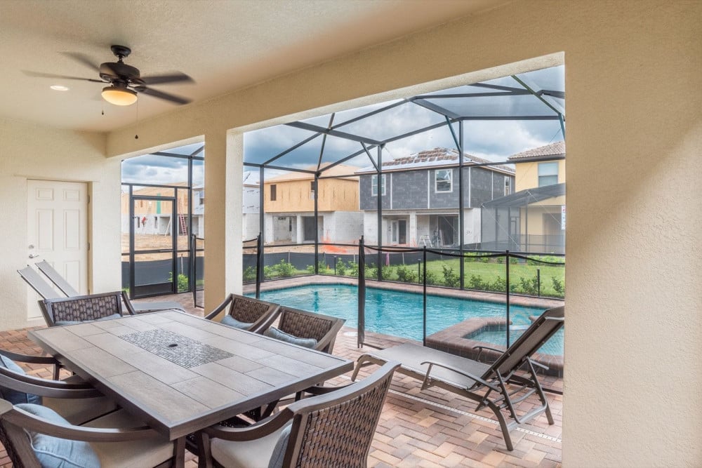 Windsor at Westside 1