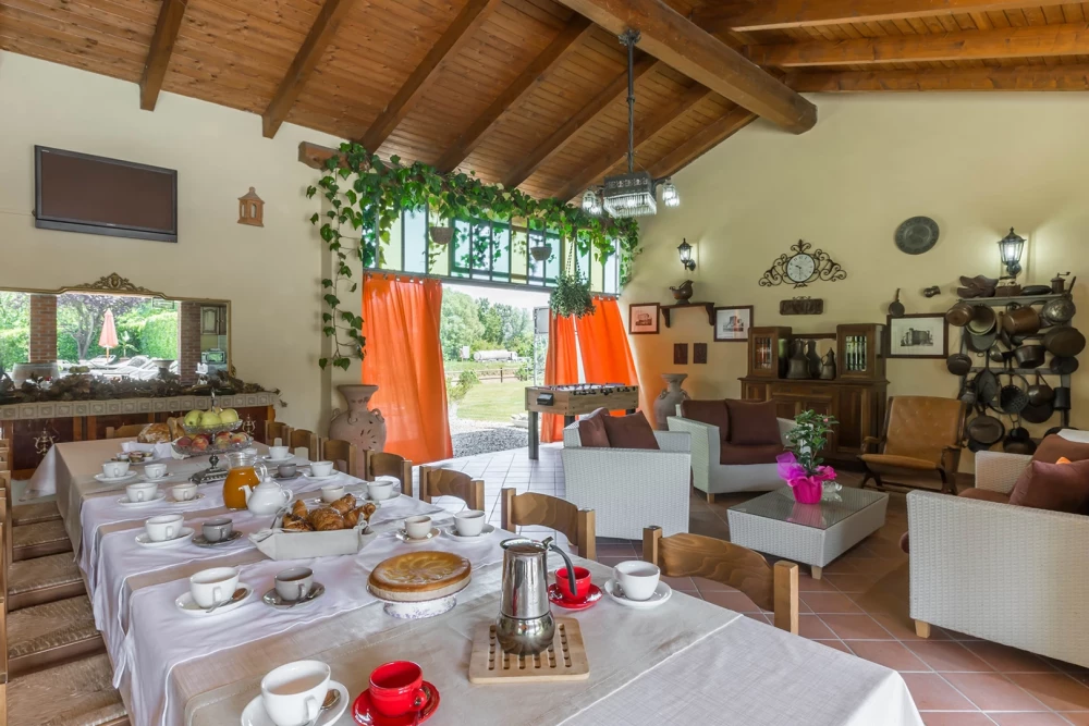 Villa Miki