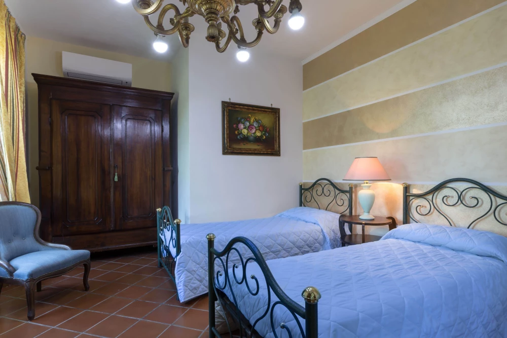 Villa Miki
