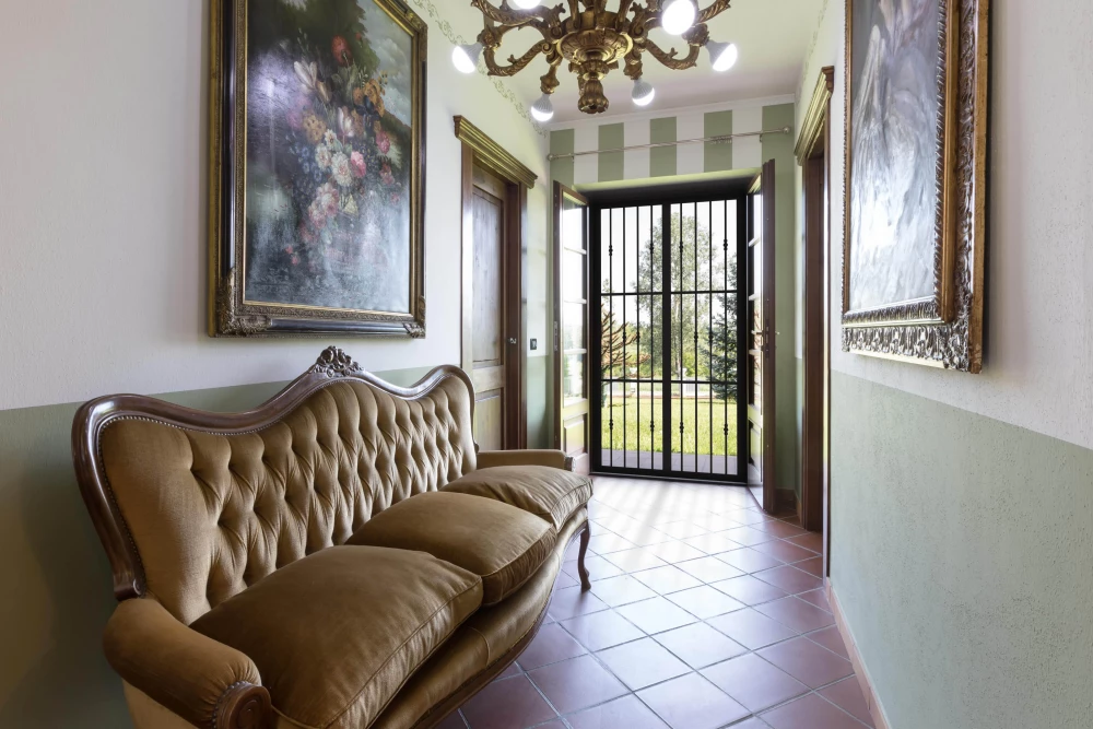 Villa Miki