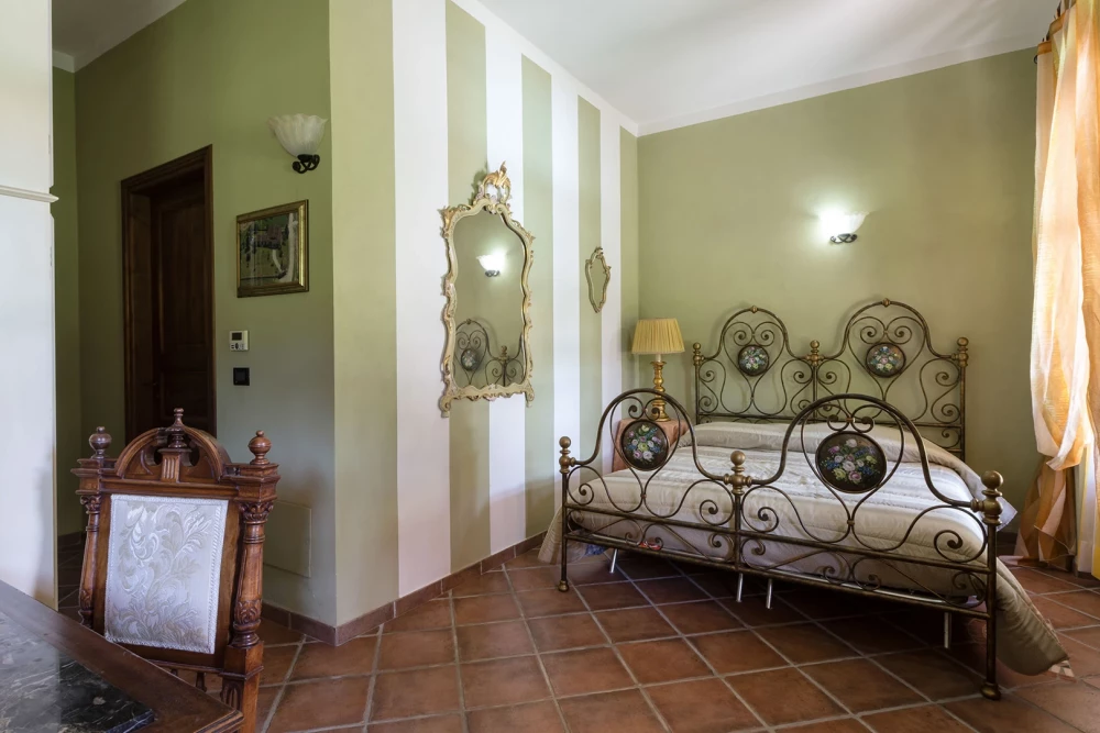 Villa Miki
