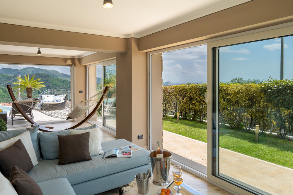 Villa Dolphin