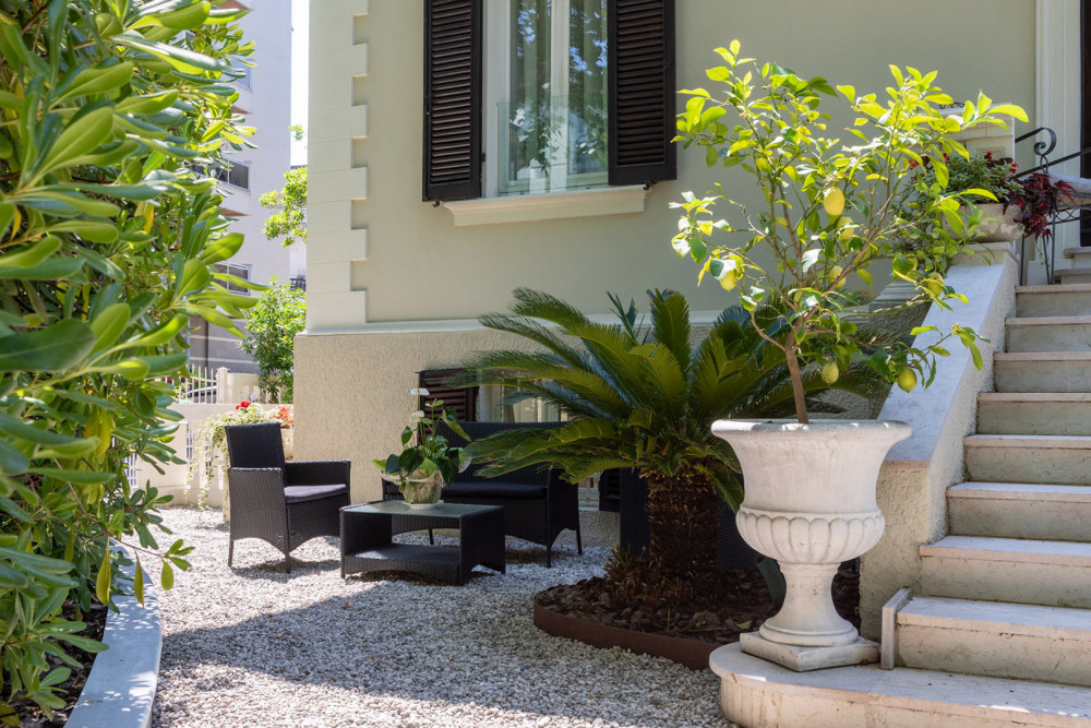 Villa Corona