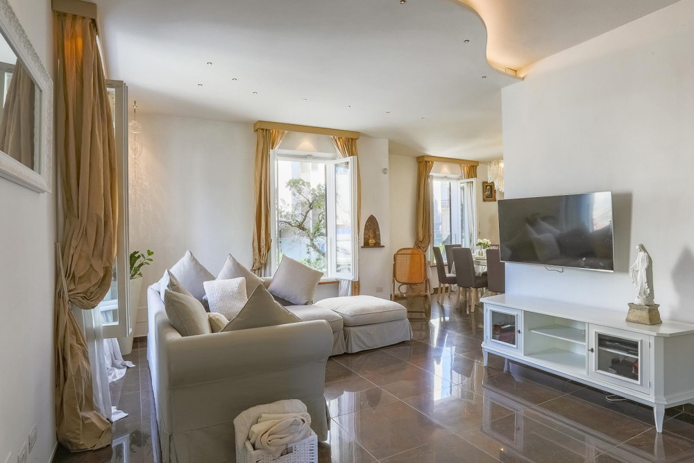 Villa Corona