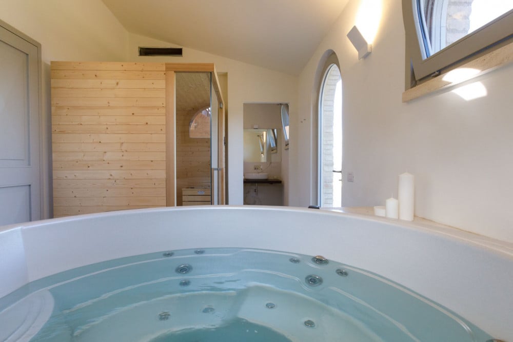 La Fonte Di Santa Regina