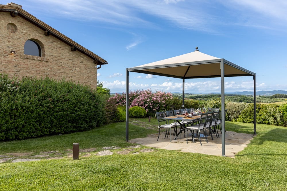 La Fonte Di Santa Regina