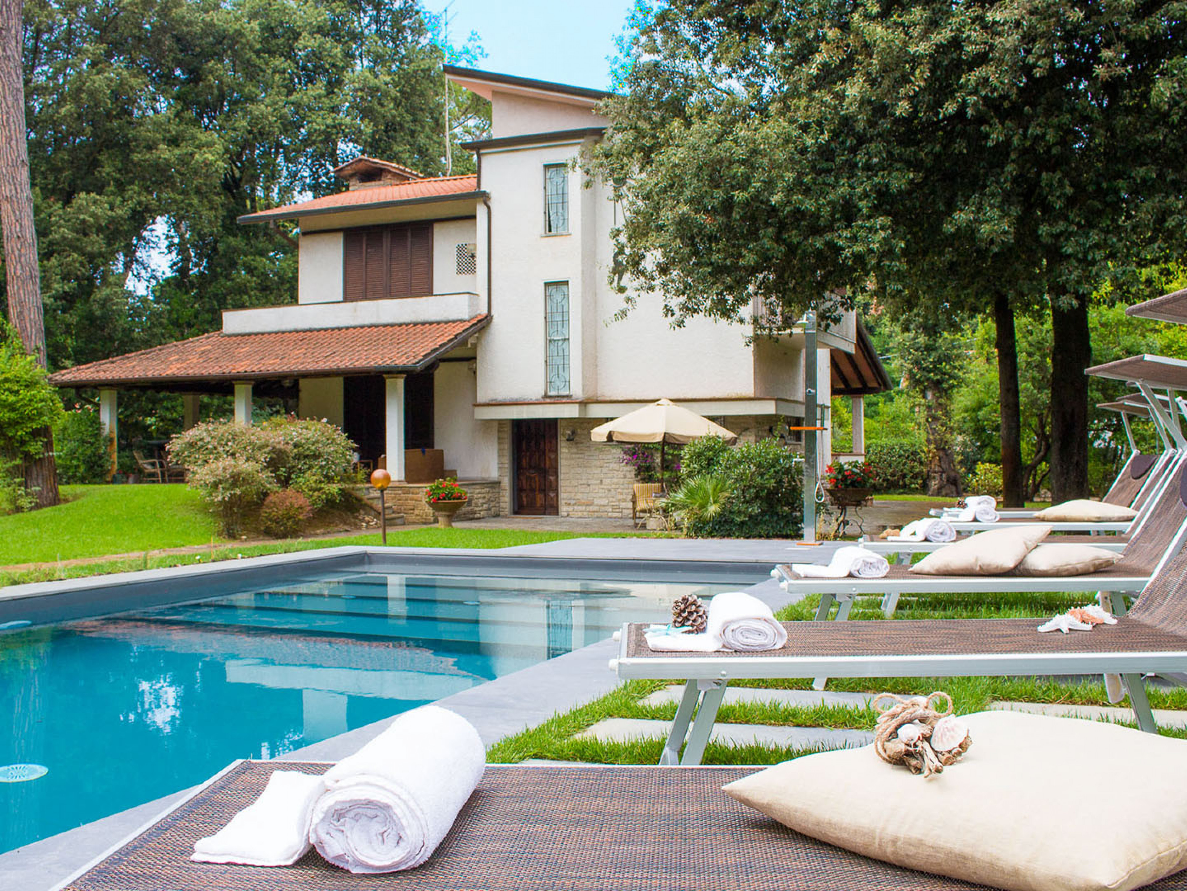 Villa La Meridiana villa in Italy with pool