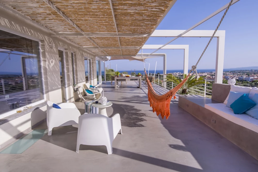 Villa Aura