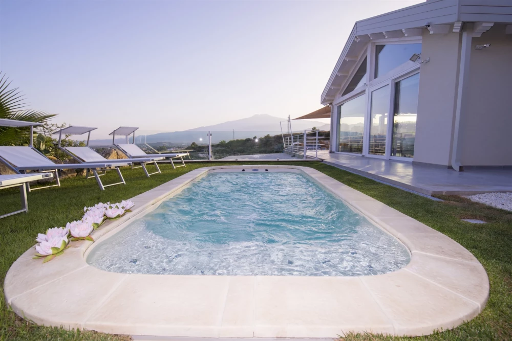 Villa Aura