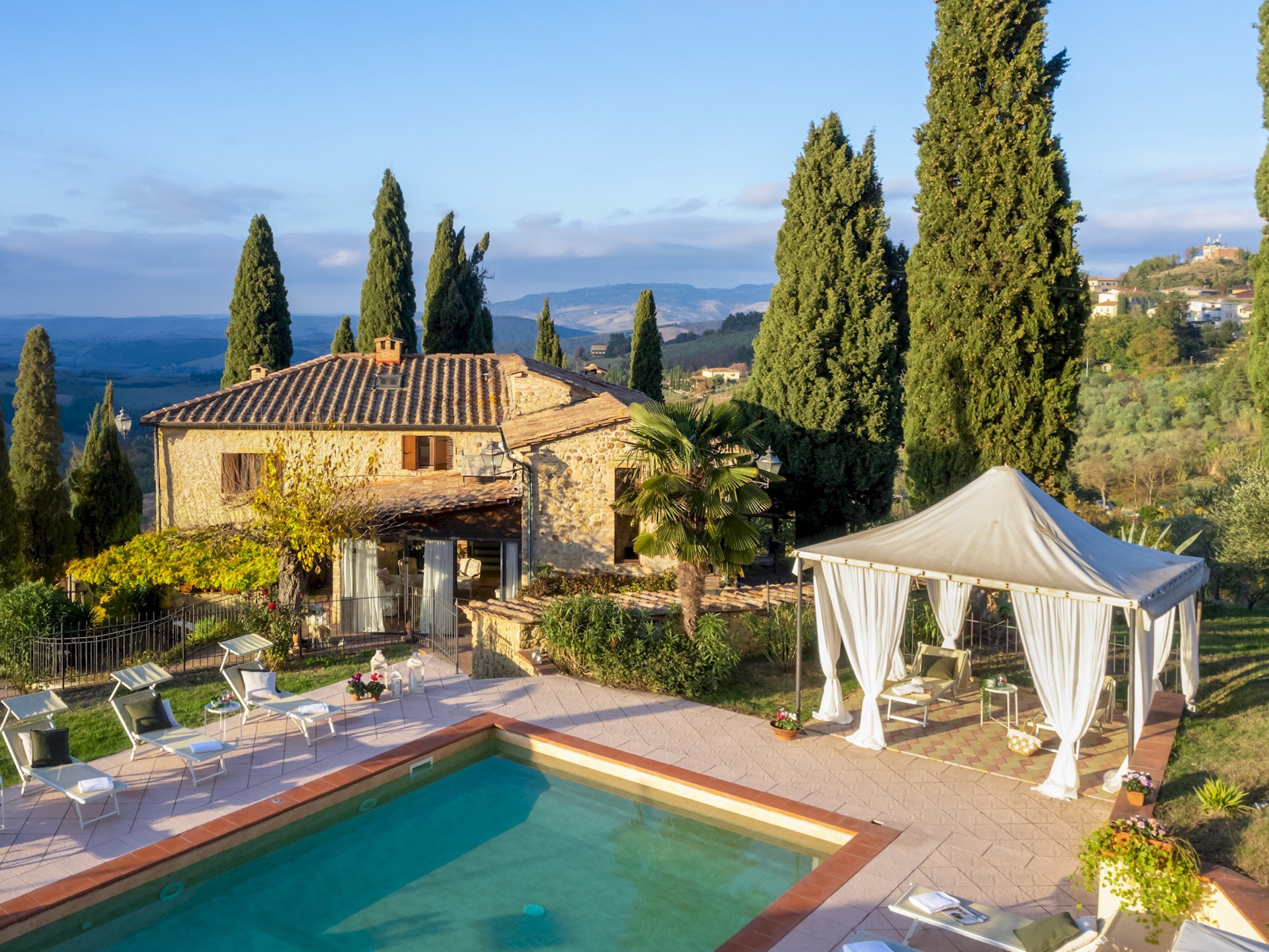 Villa Beltramonto - villas in Tuscany with pools