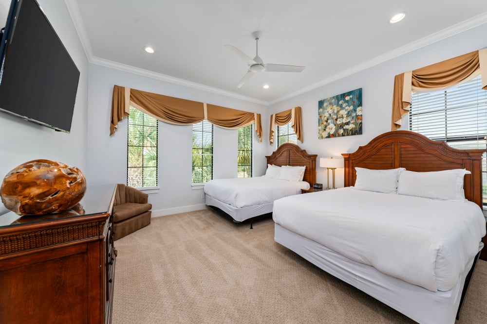 Reunion Resort 8500