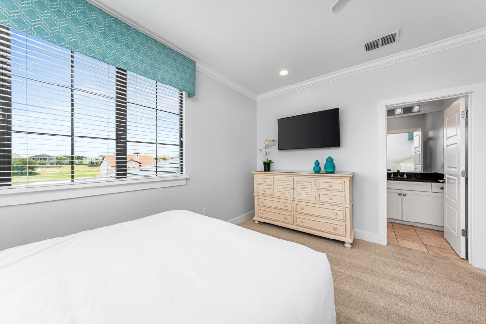 Reunion Resort 8500