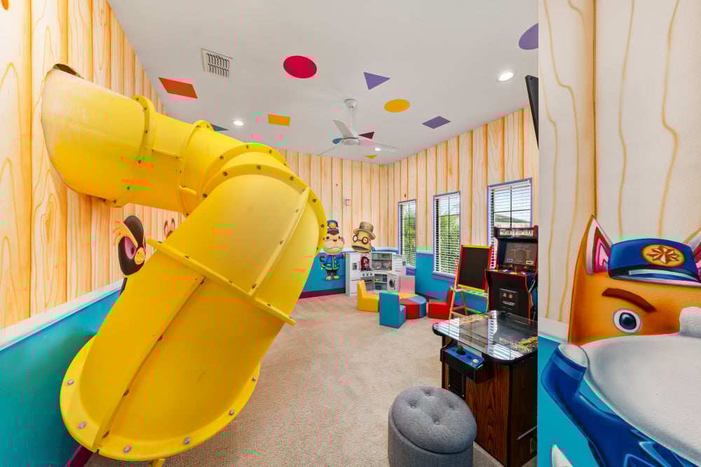 Reunion Resort 8500