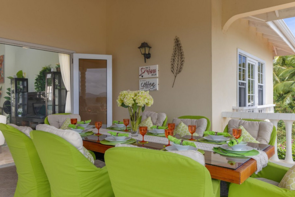 Villa Decaj (2 bedroom)