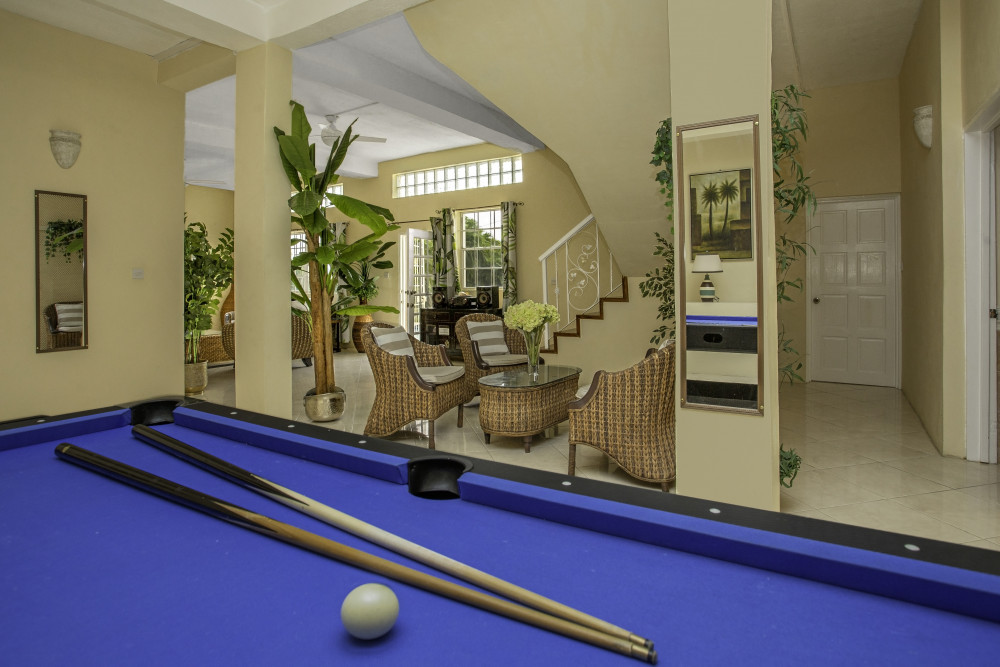 Villa Decaj (2 bedroom)