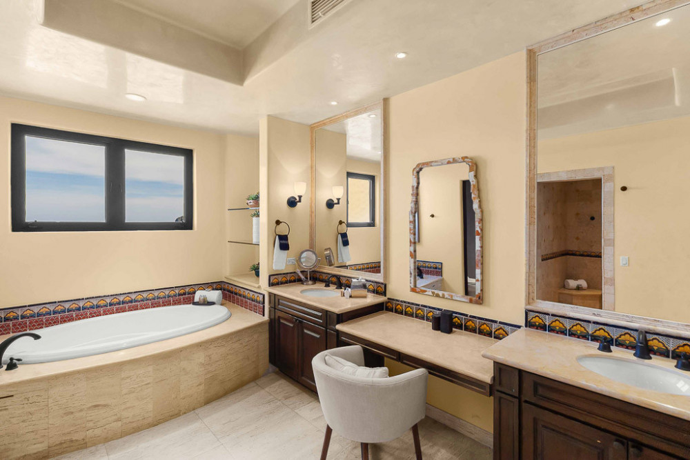 Peace Penthouse