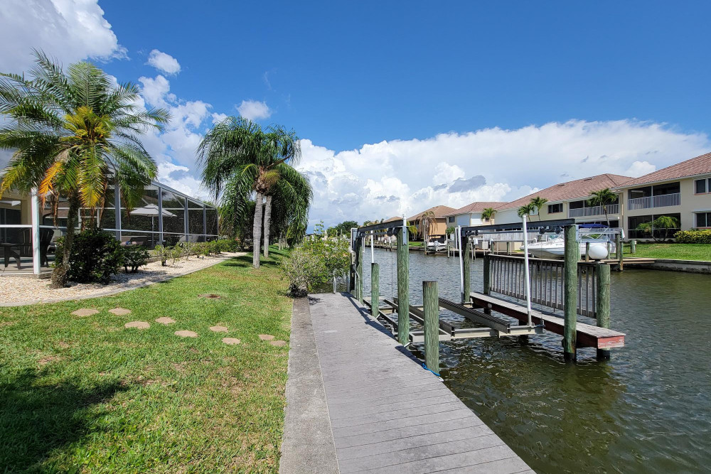 Cape Coral 687