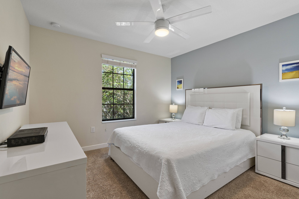 Solterra Resort 738