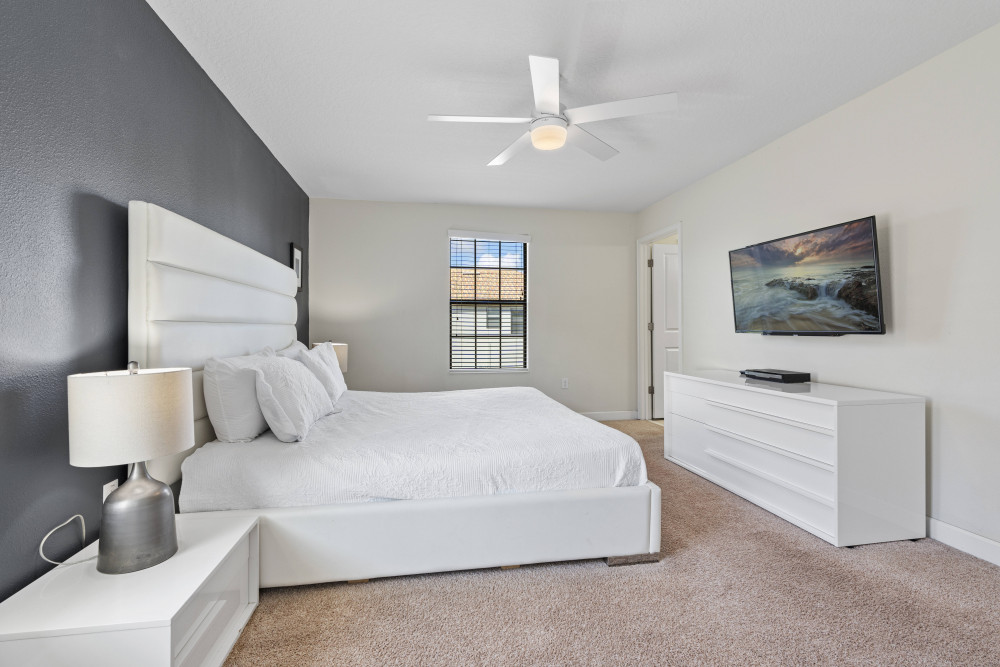 Solterra Resort 738