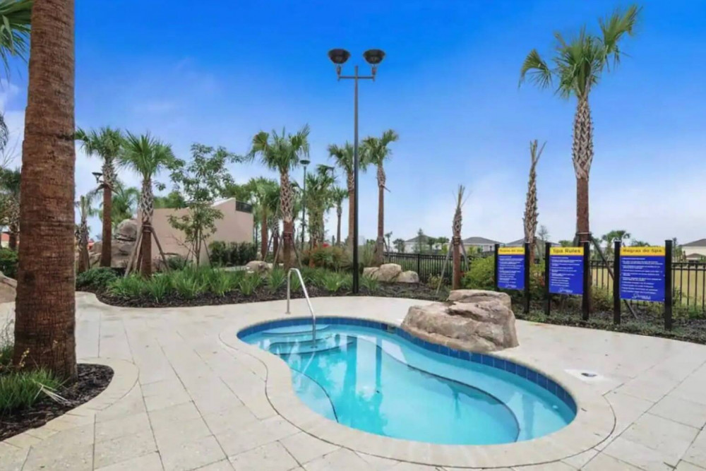 Solterra Resort 738