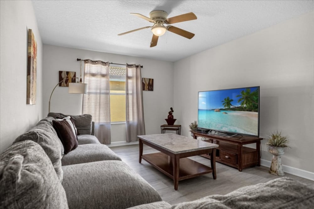 Paradise Palms Resort 372