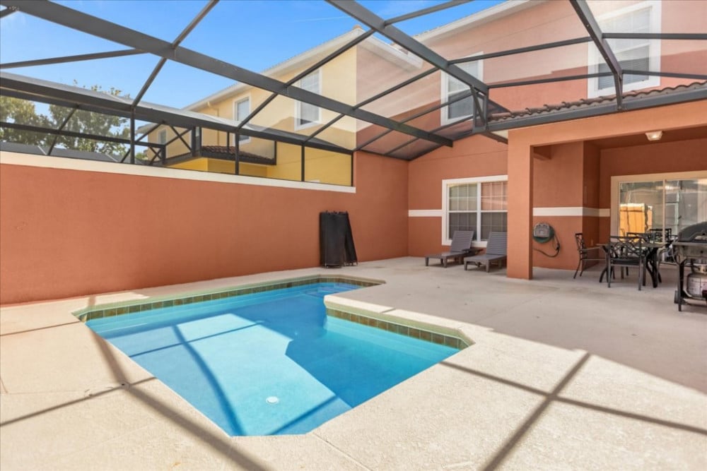 Paradise Palms Resort 370