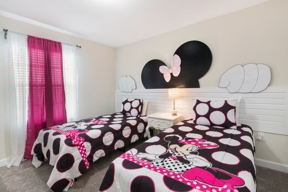 Storey Lake Resort 847