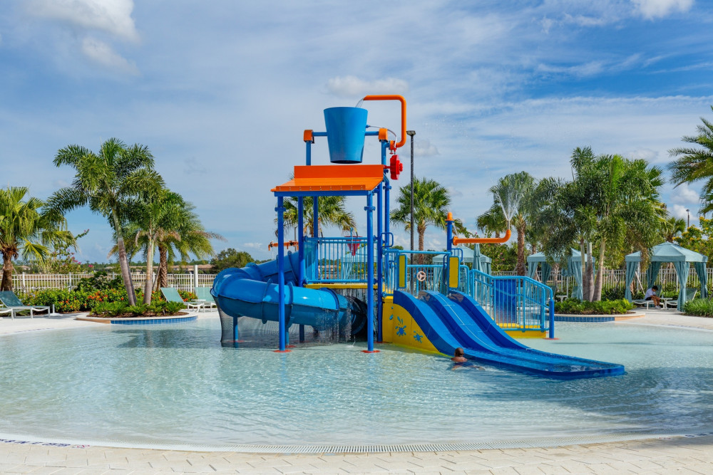 Solara Resort 484