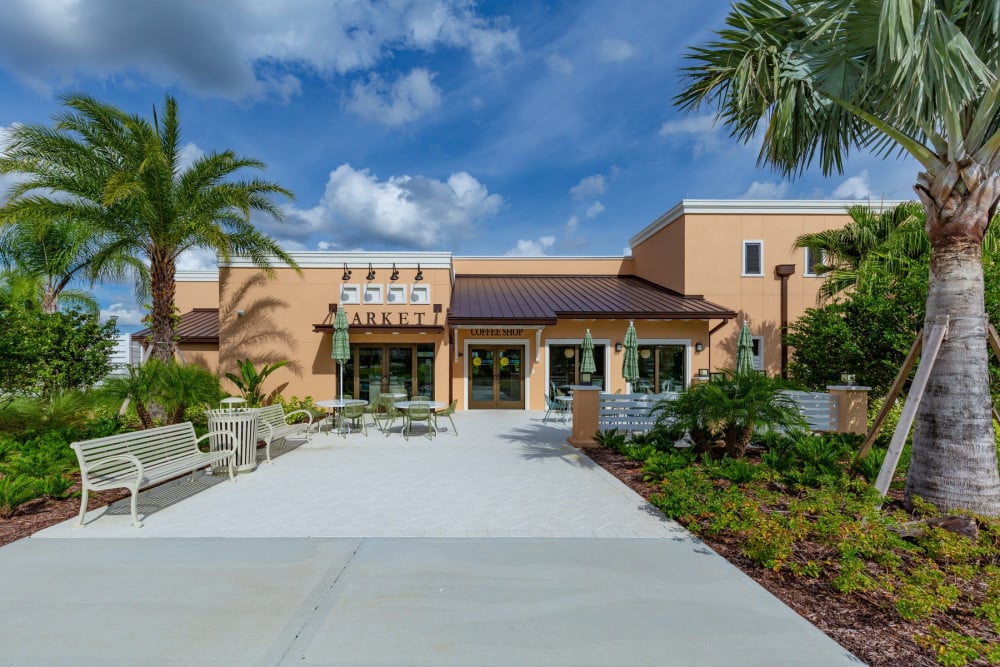 Solara Resort 484