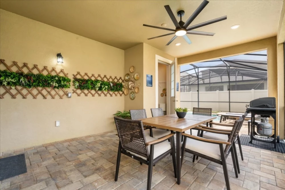 Solara Resort 484