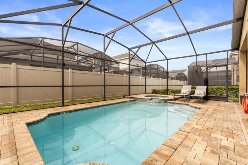 Solara Resort 484