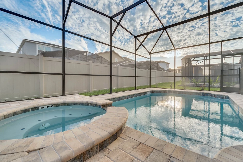Solara Resort 489