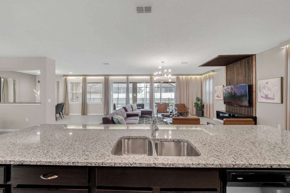 Solara Resort 586