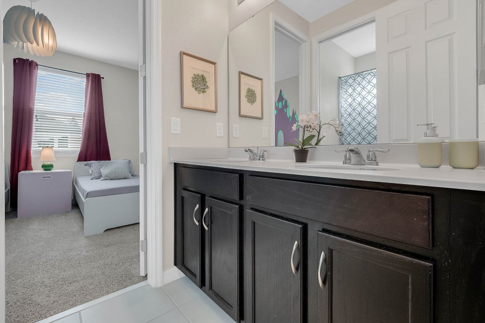 Solara Resort 586