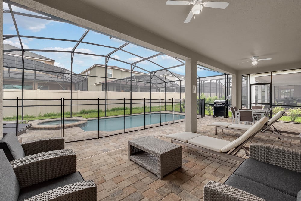 Solara Resort 586
