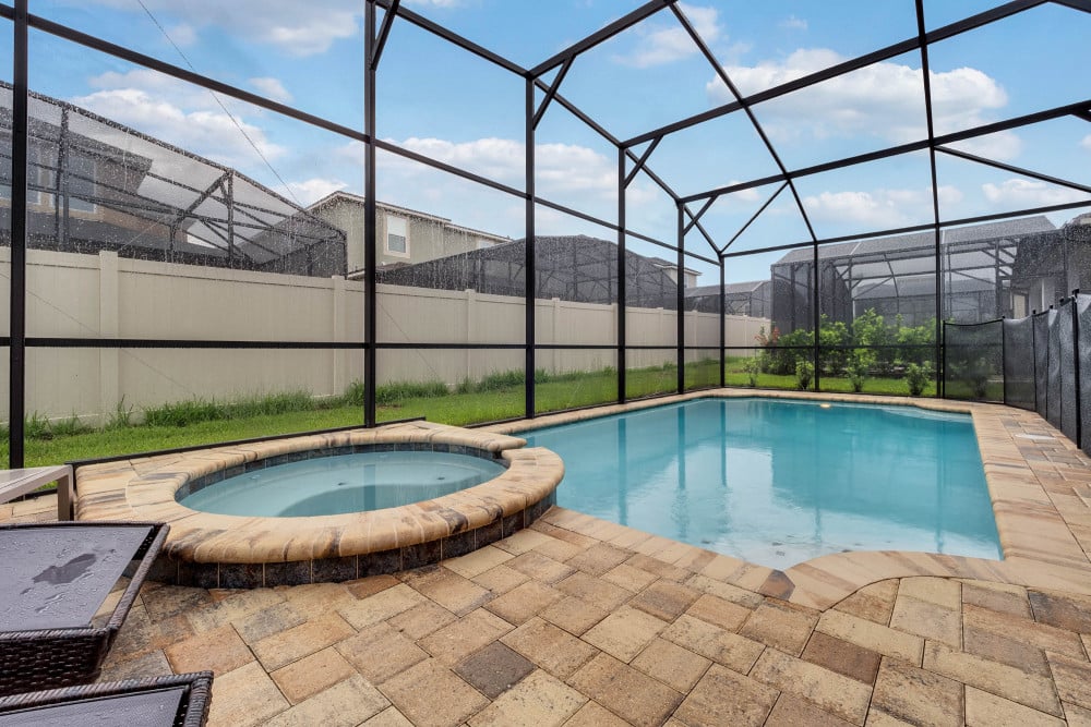 Solara Resort 586