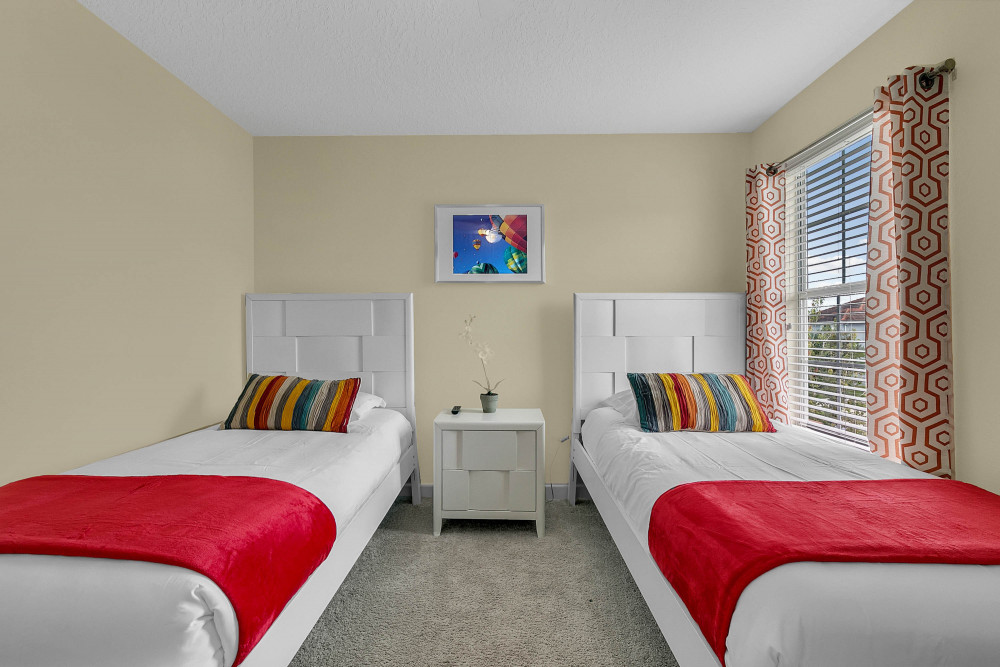 Paradise Palms Resort 380