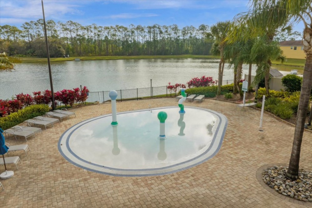 Paradise Palms Resort 380