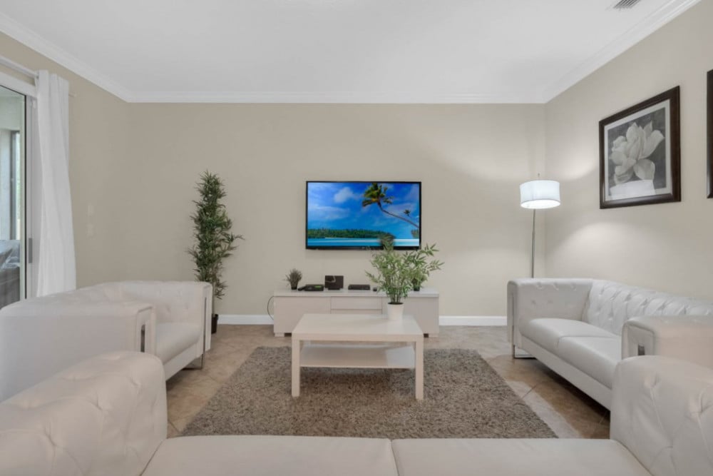 Paradise Palms Resort 386