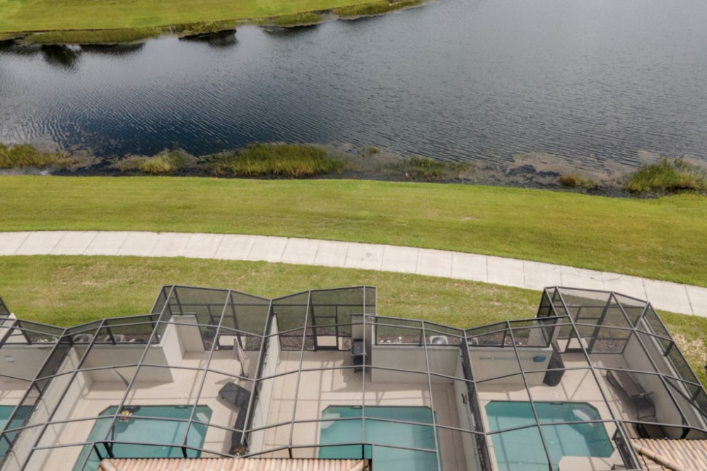 Storey Lake Resort 833