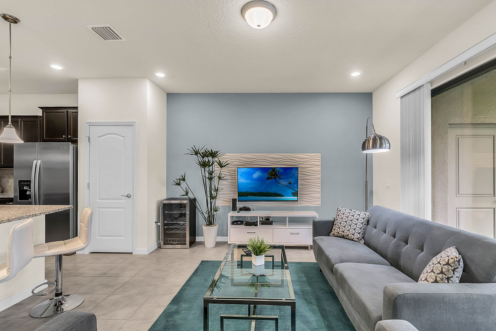 Solterra Resort 750