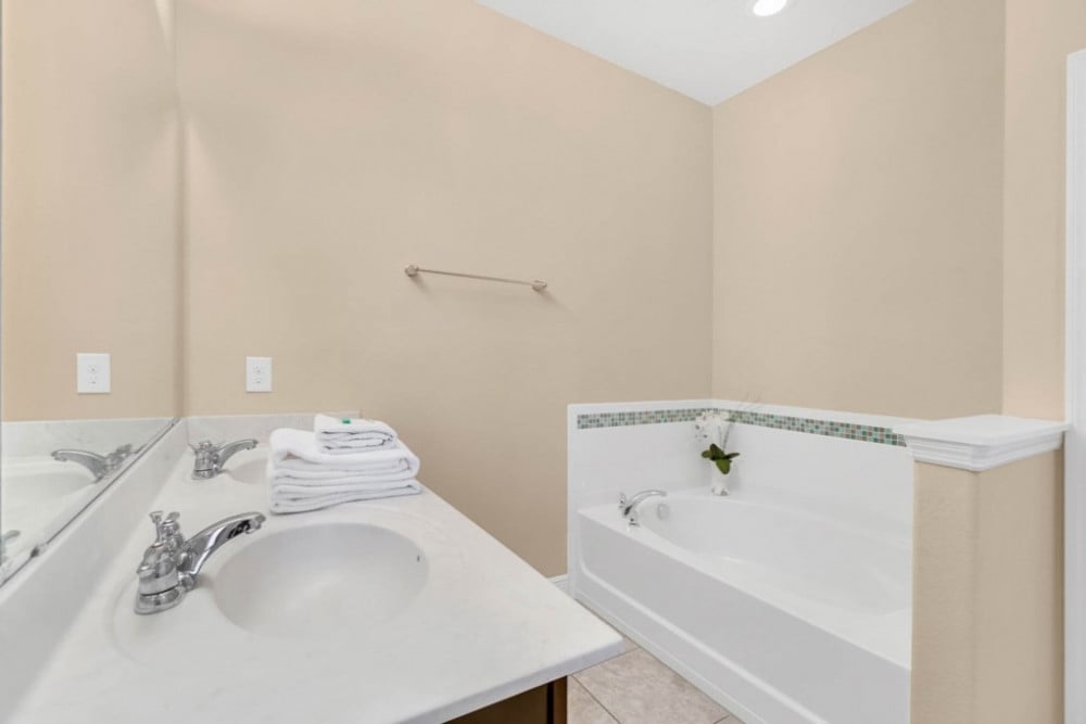 Solterra Resort 759