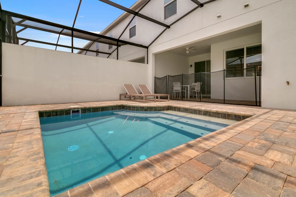 Solara Resort 488